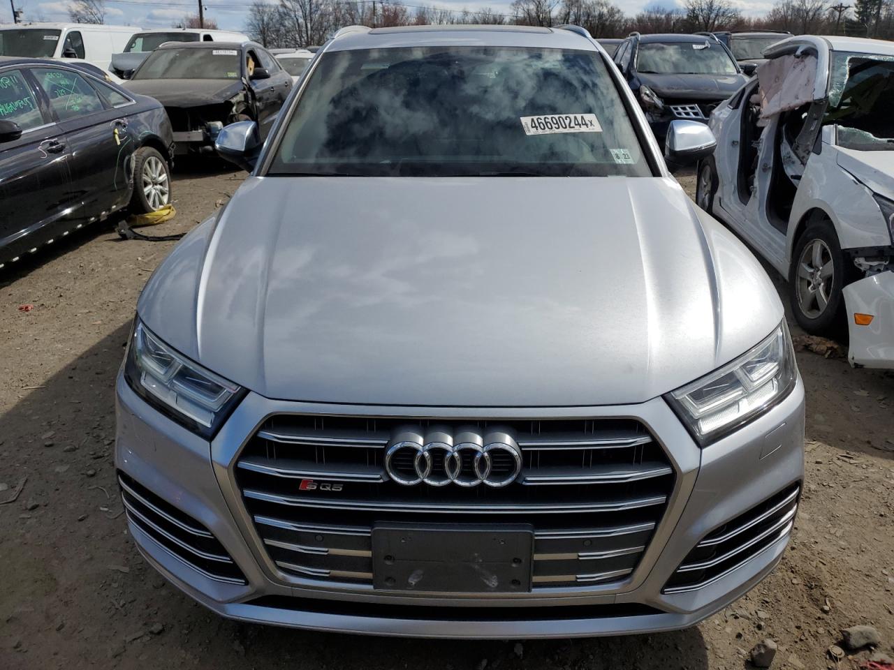 WA1A4AFY6J2136631  audi sq5 2018 IMG 4