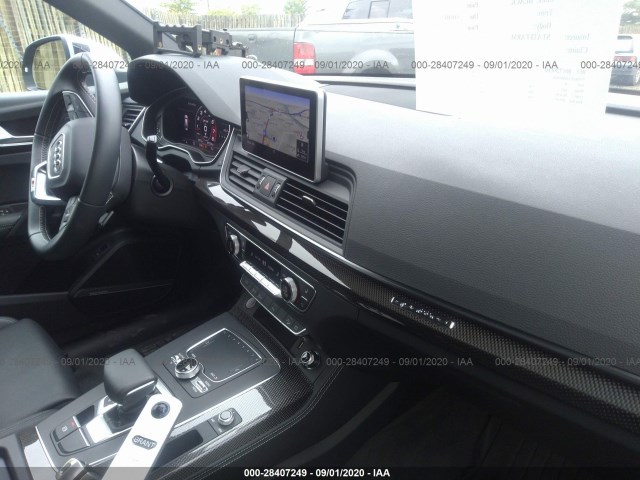 WA1B4AFY2K2001197  audi sq5 2019 IMG 4