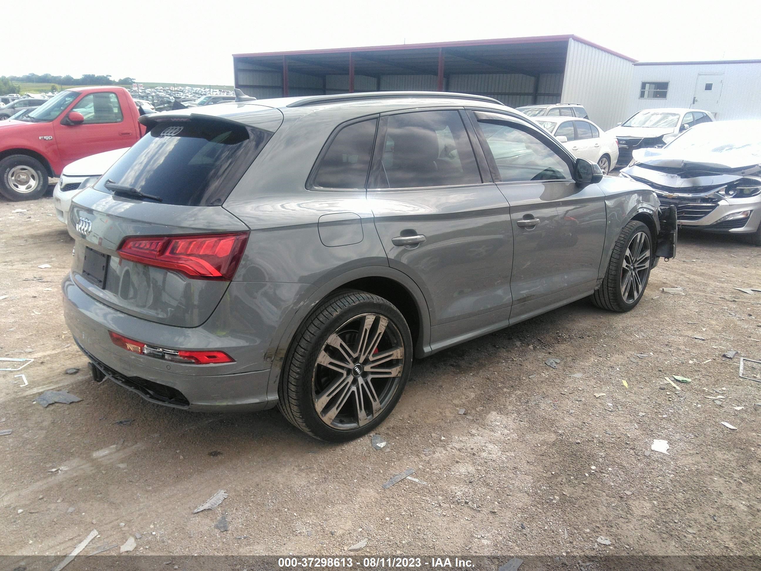 WA1C4BFY0L2068473  audi sq5 2020 IMG 3