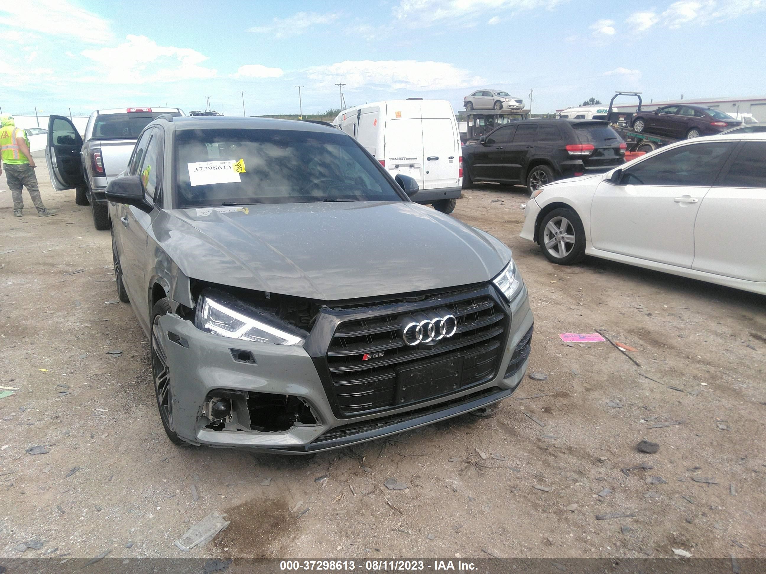 WA1C4BFY0L2068473  audi sq5 2020 IMG 5