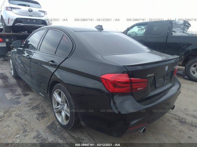 WBA8B7G38HNU38315  bmw 3 2017 IMG 2