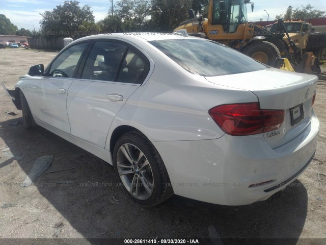 WBA8B9C50HK676129  bmw 3 2017 IMG 2