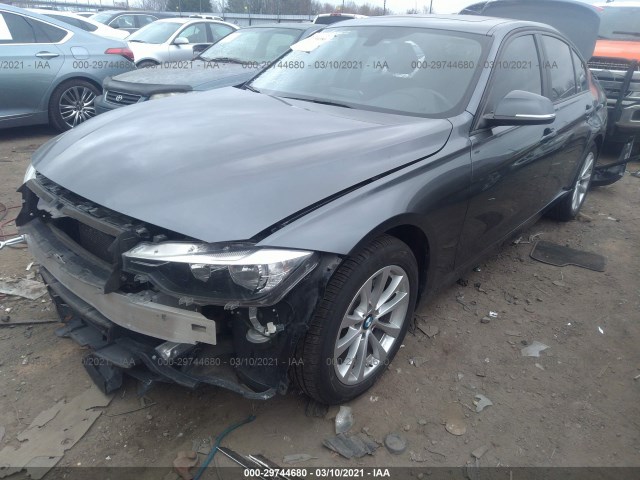 WBA8E1G38HNU18327  bmw 3 2017 IMG 1