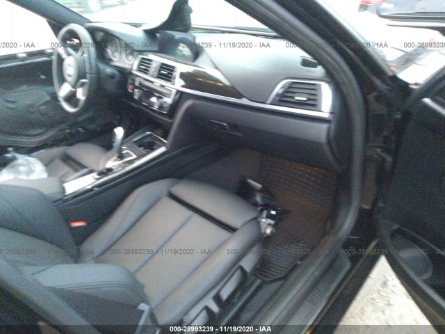 WBA8E5G31HNU42508  bmw 3 2017 IMG 4