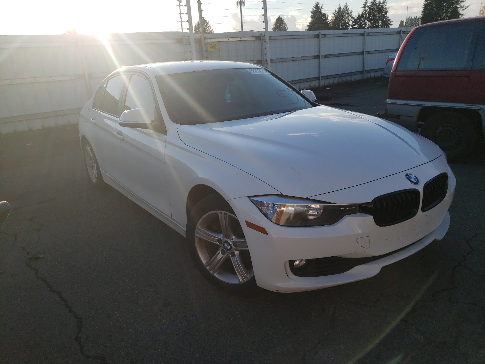 WBA3B1G54FNT06951  bmw  2015 IMG 0