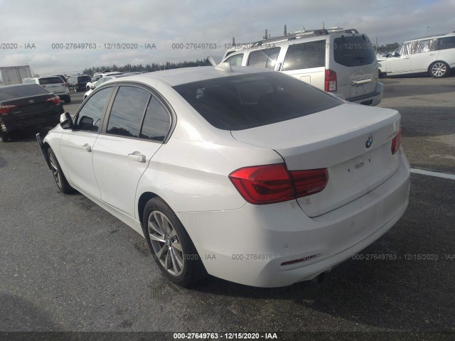 WBA8E1G50HNU13303  bmw  2017 IMG 2