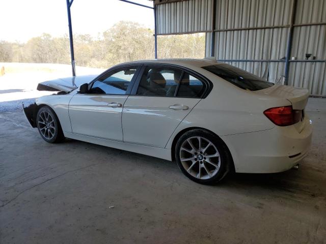 WBA3B1C57EP678910  bmw 320 i 2014 IMG 1