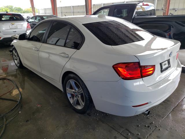 WBA3B1G53FNT04592  bmw 320 i 2015 IMG 2