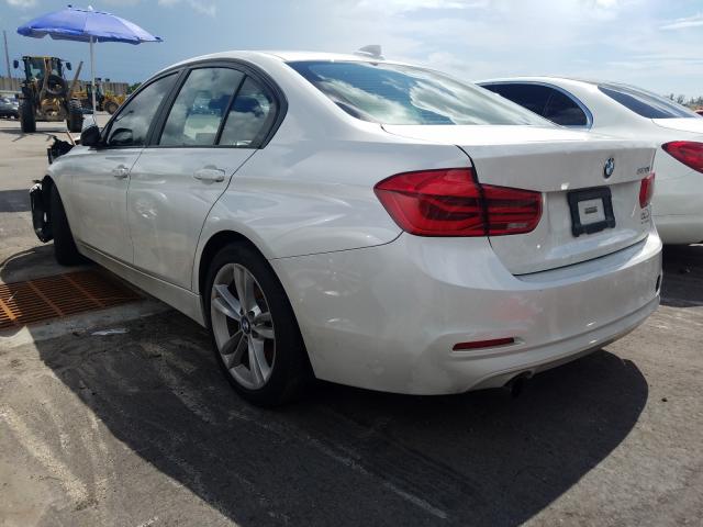 WBA8E1G53GNT38157  bmw 320 i 2016 IMG 2