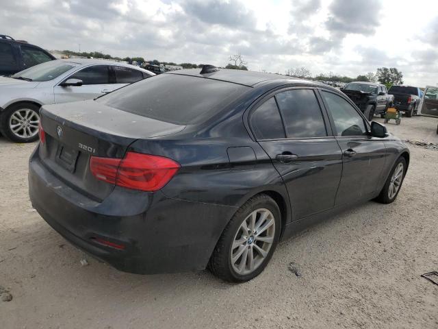 WBA8E1G36HNU16091  bmw 320 i 2017 IMG 2