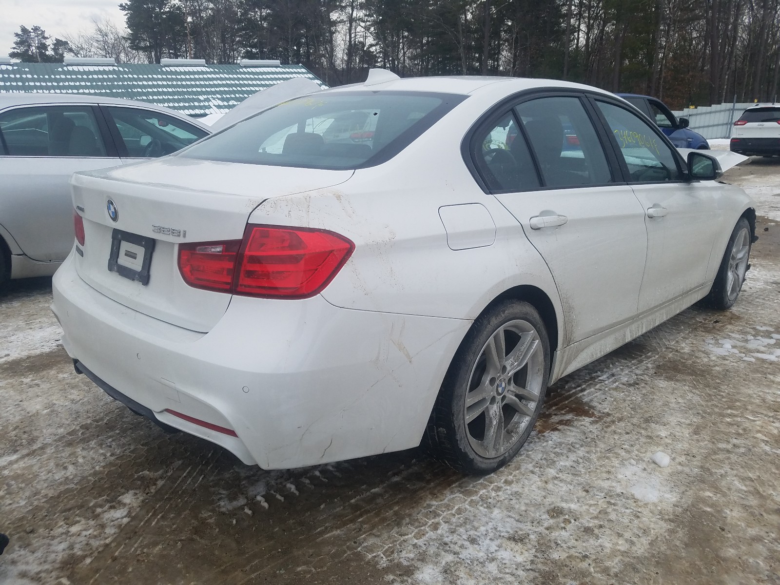 WBA3B3G52FNT17748  bmw 328 xi 2015 IMG 3