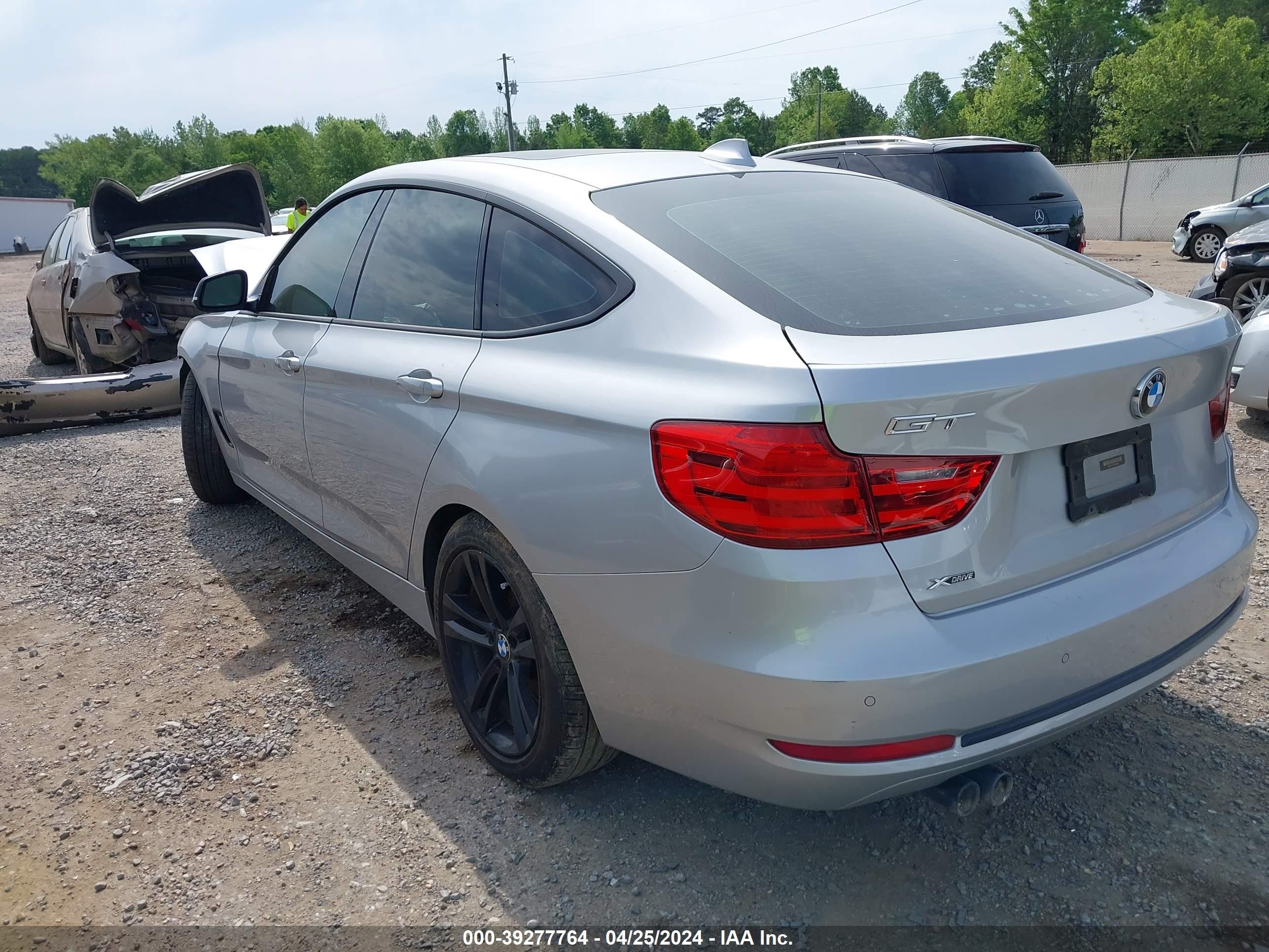 WBA3X5C51ED242953  bmw 328i xdrive gt 2013 IMG 2