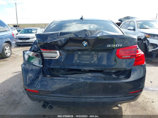 WBA8B9G39HNU56950  bmw 330i 2017 IMG 5