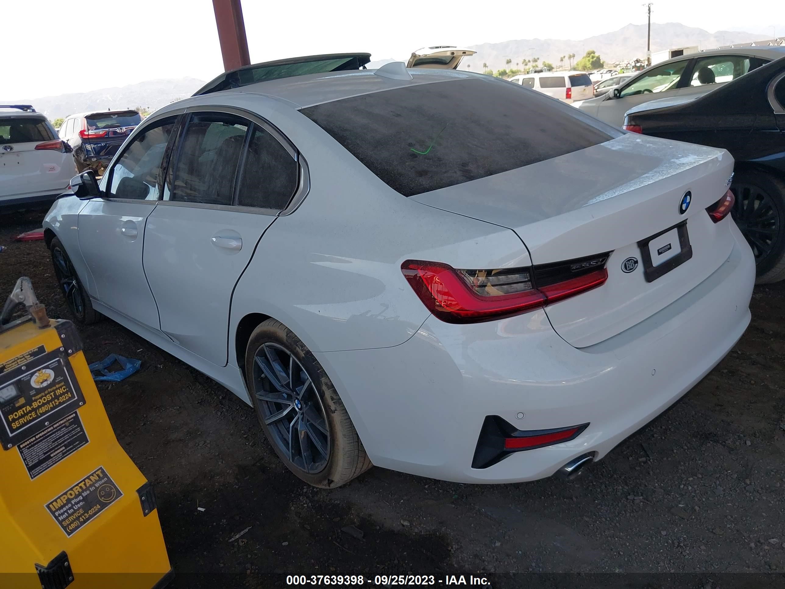 WBA5R1C58KFH15455  bmw  2019 IMG 2