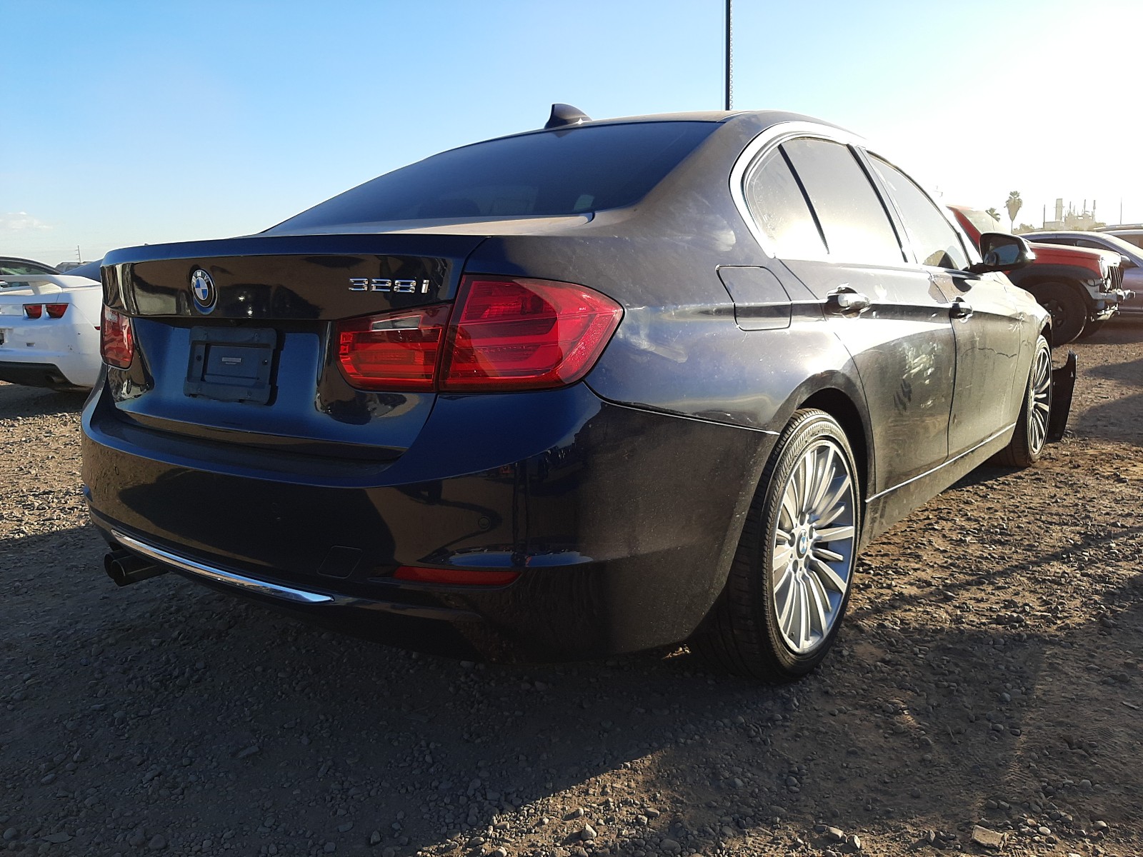 WBA3A5C50CF347017  bmw 3 series 2012 IMG 3