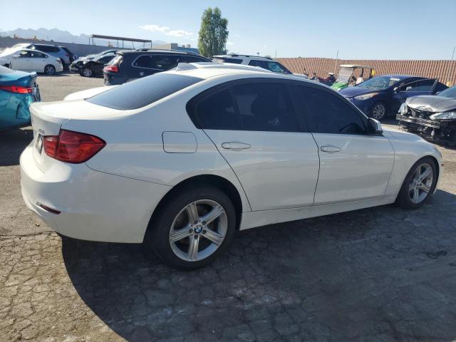 WBA3B1C56EPV79723  bmw 3 series 2014 IMG 2