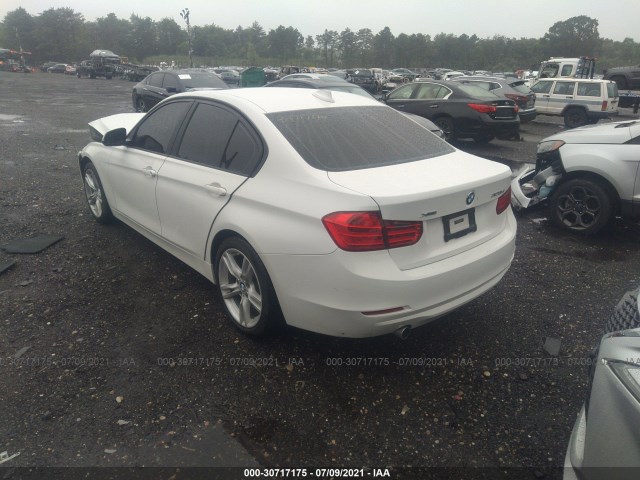 WBA3D5C57EKX95921  bmw 3 series 2013 IMG 2