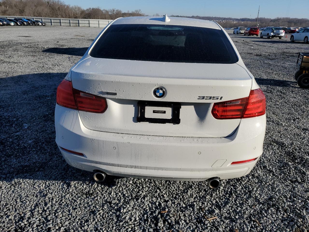 WBA3B9C52FF589509  bmw 3 series 2015 IMG 5