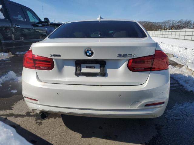 WBA8A3C59GK689590  bmw 3 series 2016 IMG 5