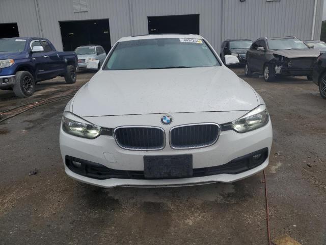 WBA8E5G39HNU42787  bmw 3 series 2016 IMG 4