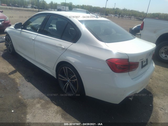 WBA8B7G34HNT70949  bmw  2017 IMG 2