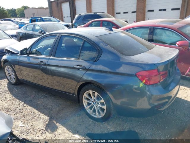 WBA8E1G3XHNU18362  bmw 3 series 2017 IMG 2