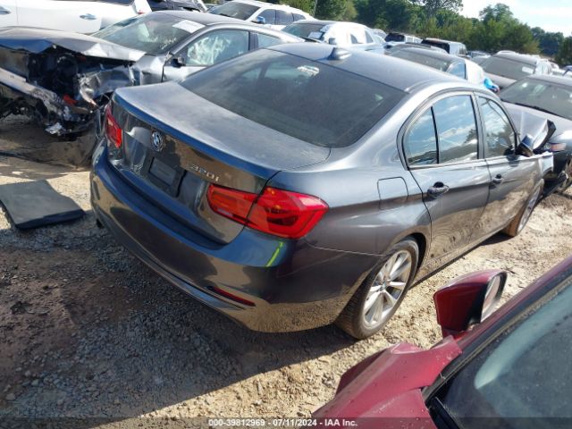 WBA8E1G3XHNU18362  bmw 3 series 2017 IMG 3