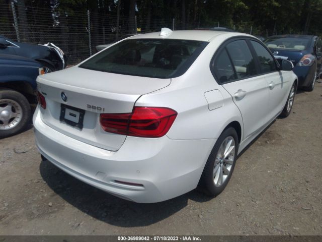 WBA8E5G32HNU44042  bmw 3 series 2017 IMG 3