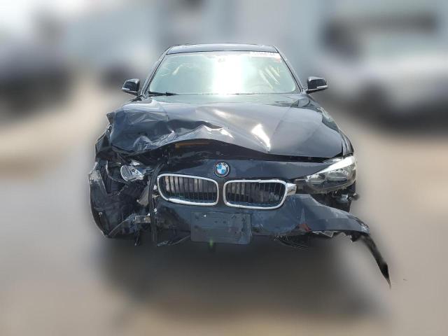 WBA8E5G38HNU43347  bmw 3 series 2017 IMG 4