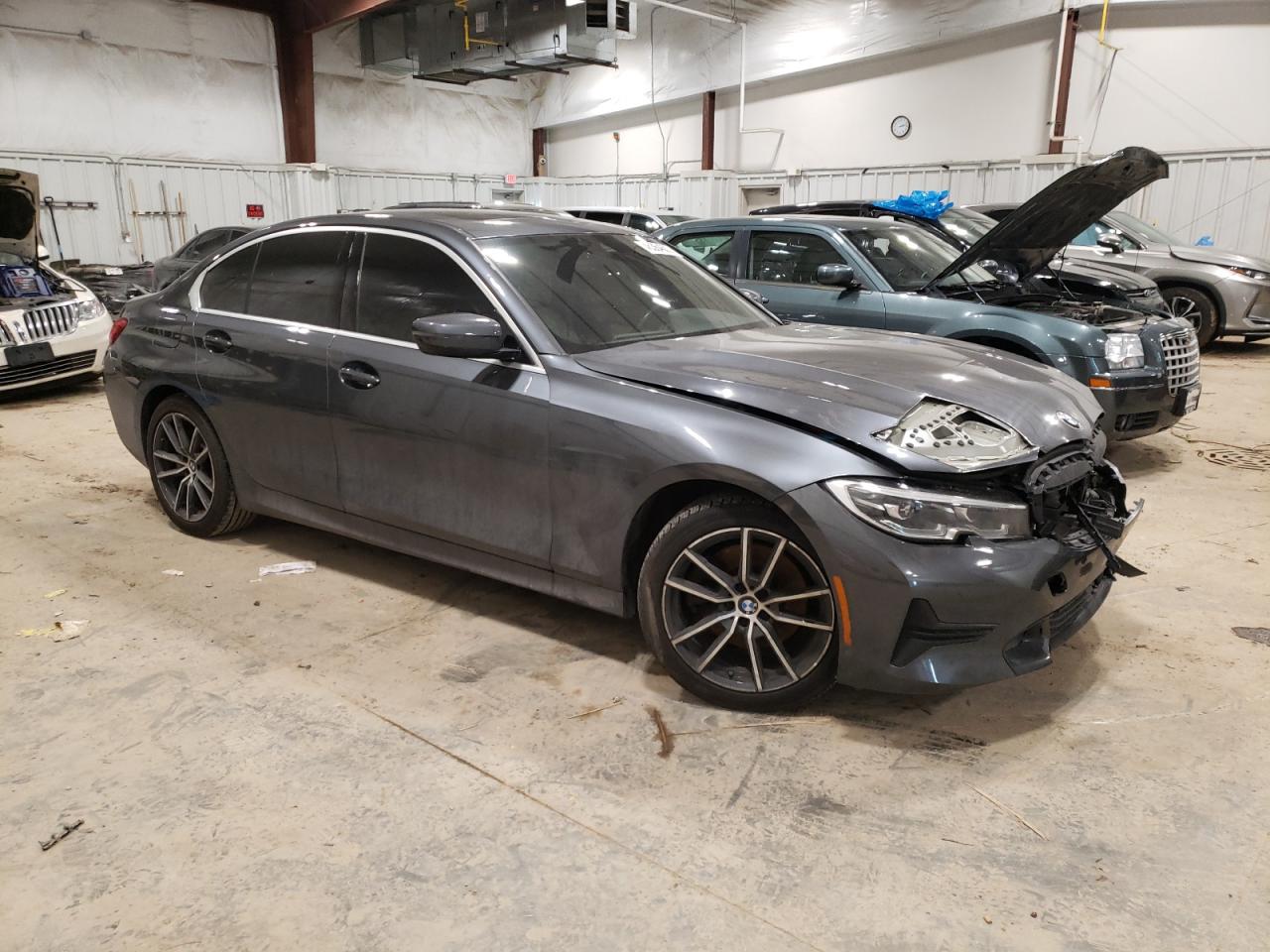 3MW5R1J08L8B22127  bmw 3 series 2019 IMG 3