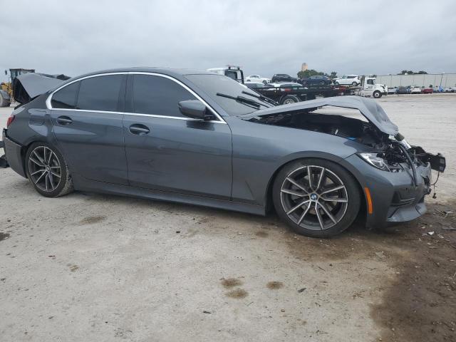 WBA5R1C58KAK12499  bmw 3 series 2019 IMG 3