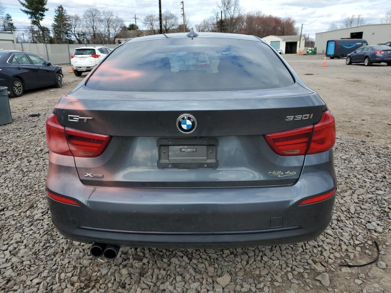 WBA8Z9C56JG827771  bmw 3 series gt 2017 IMG 5