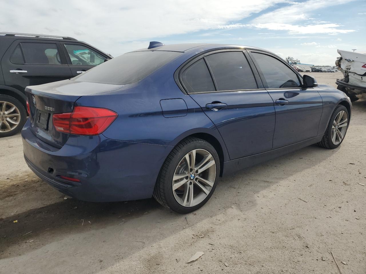 WBA8E9G58GNT87613  bmw 3er 2016 IMG 2