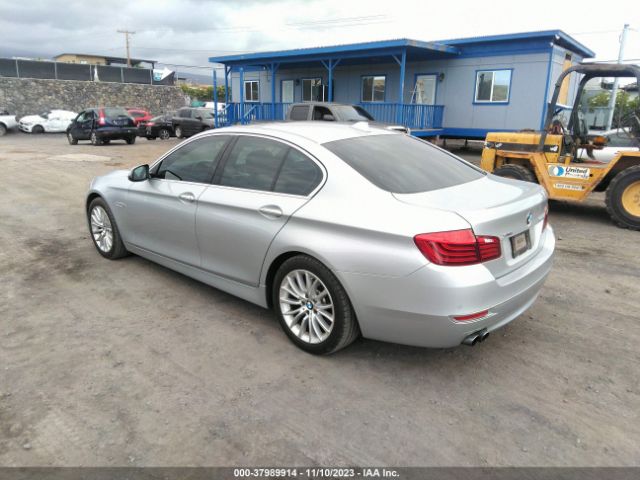 WBA5A7C55GG643056  bmw 528i 2016 IMG 2