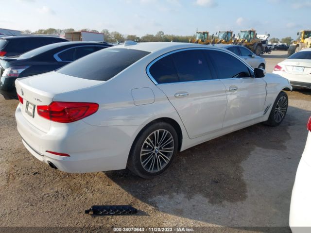 WBAJA7C51JWA72518  bmw 530i 2017 IMG 3