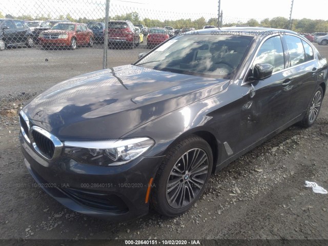 WBAJA7C53KWW30044  bmw 530i 2019 IMG 1