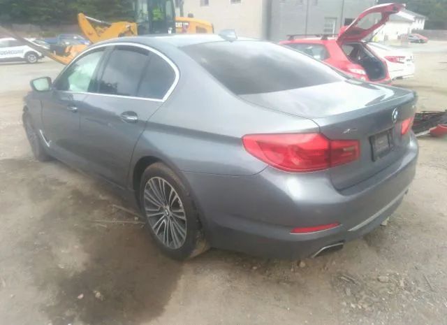 WBAJE7C55JWC54873  bmw  2018 IMG 2