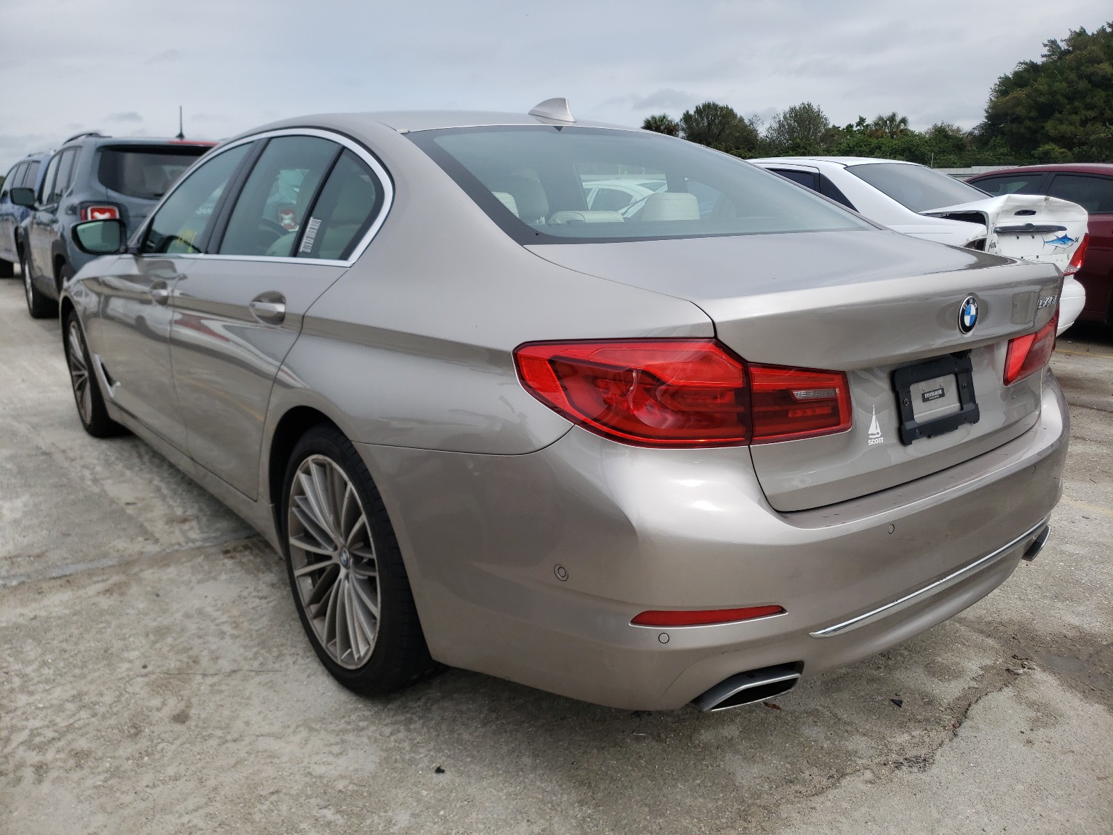 WBAJE5C54KBM76931  bmw 540i 2019 IMG 2