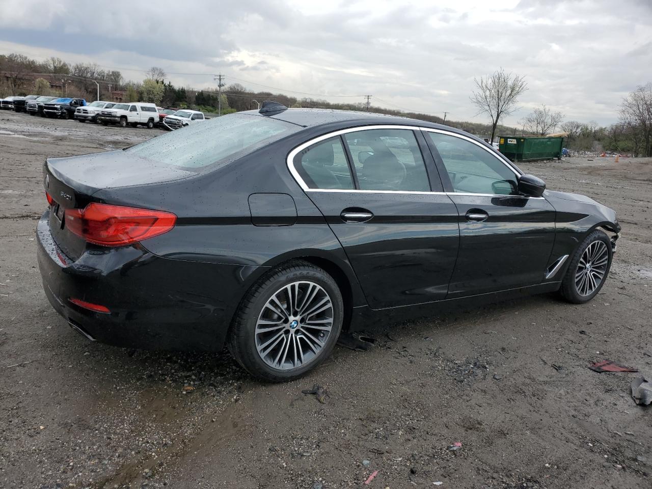 WBAJE7C58JWC56598  bmw 540i xdrive 2017 IMG 2