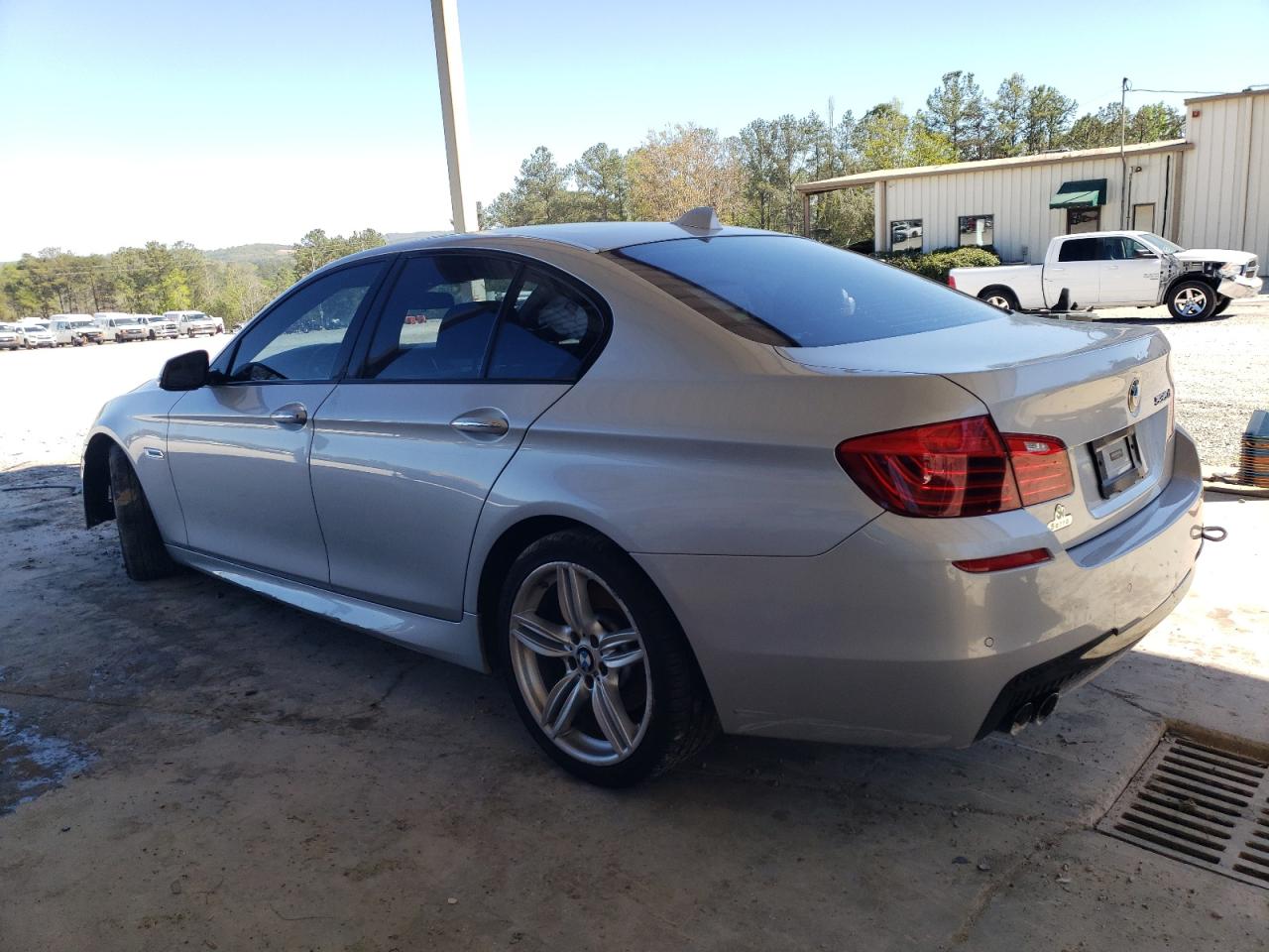 WBAXA5C53GG042113  bmw 5 series 2015 IMG 1