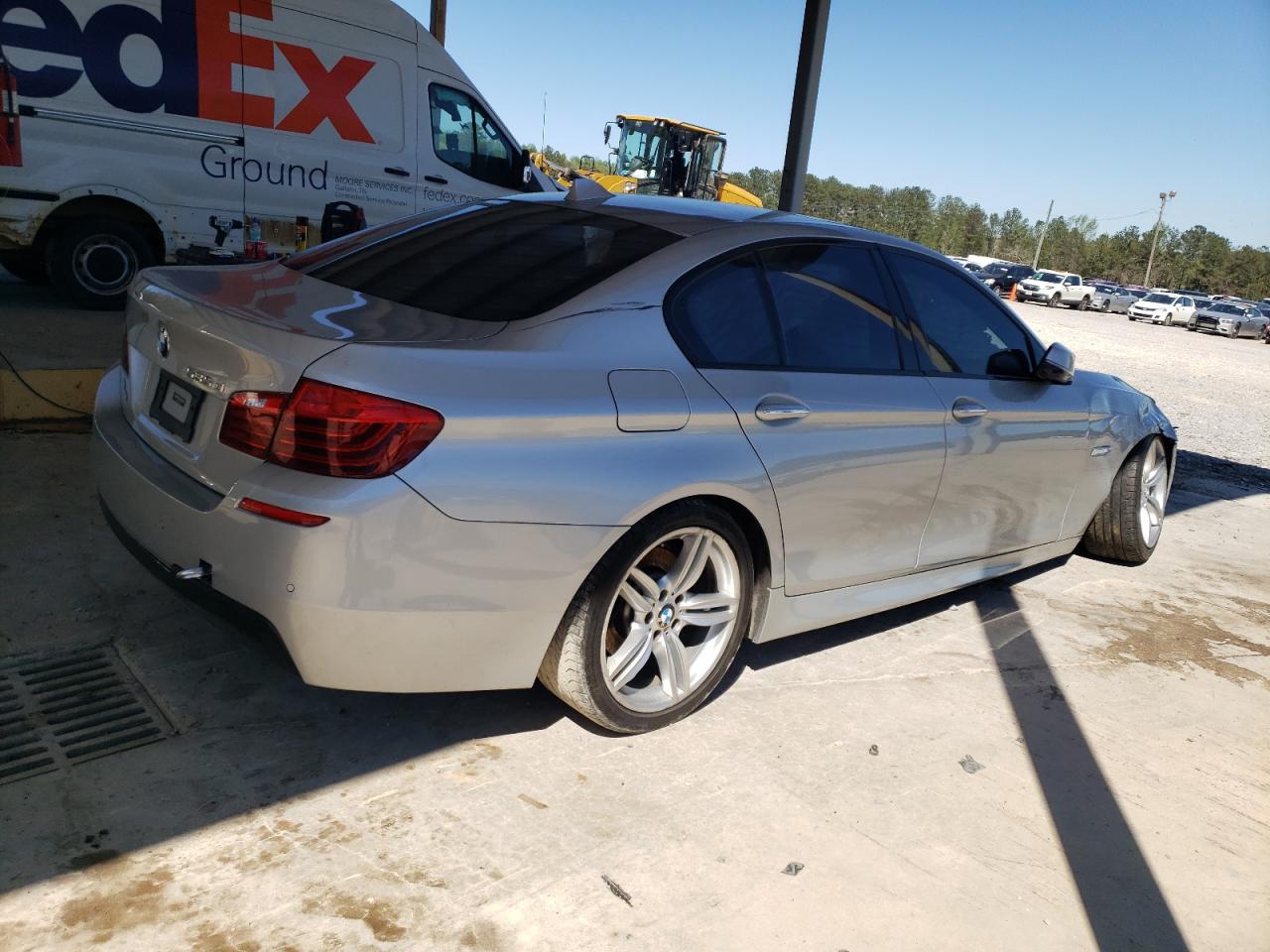 WBAXA5C53GG042113  bmw 5 series 2015 IMG 2