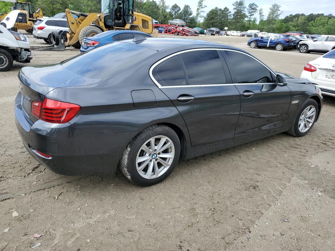 WBA5A7C59GG152375  bmw 5 series 2016 IMG 2