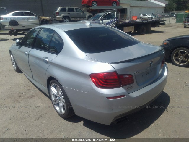 WBAKP9C57GG587490  bmw 5 series 2016 IMG 2