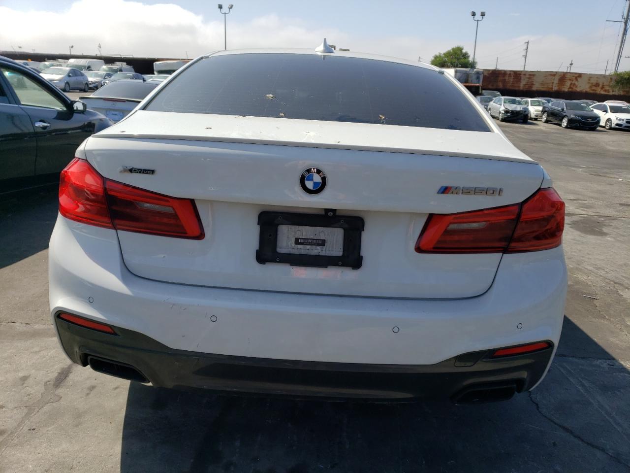 WBAJB9C51JB035322  bmw 5 series 2017 IMG 5