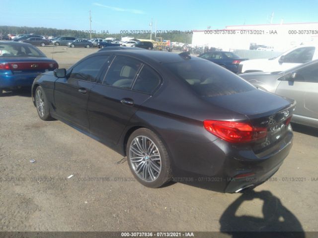 WBAJE7C30HG887846  bmw 5 series 2017 IMG 2