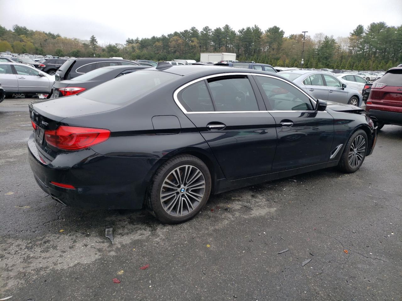 WBAJE7C52JG891713  bmw 5 series 2017 IMG 2