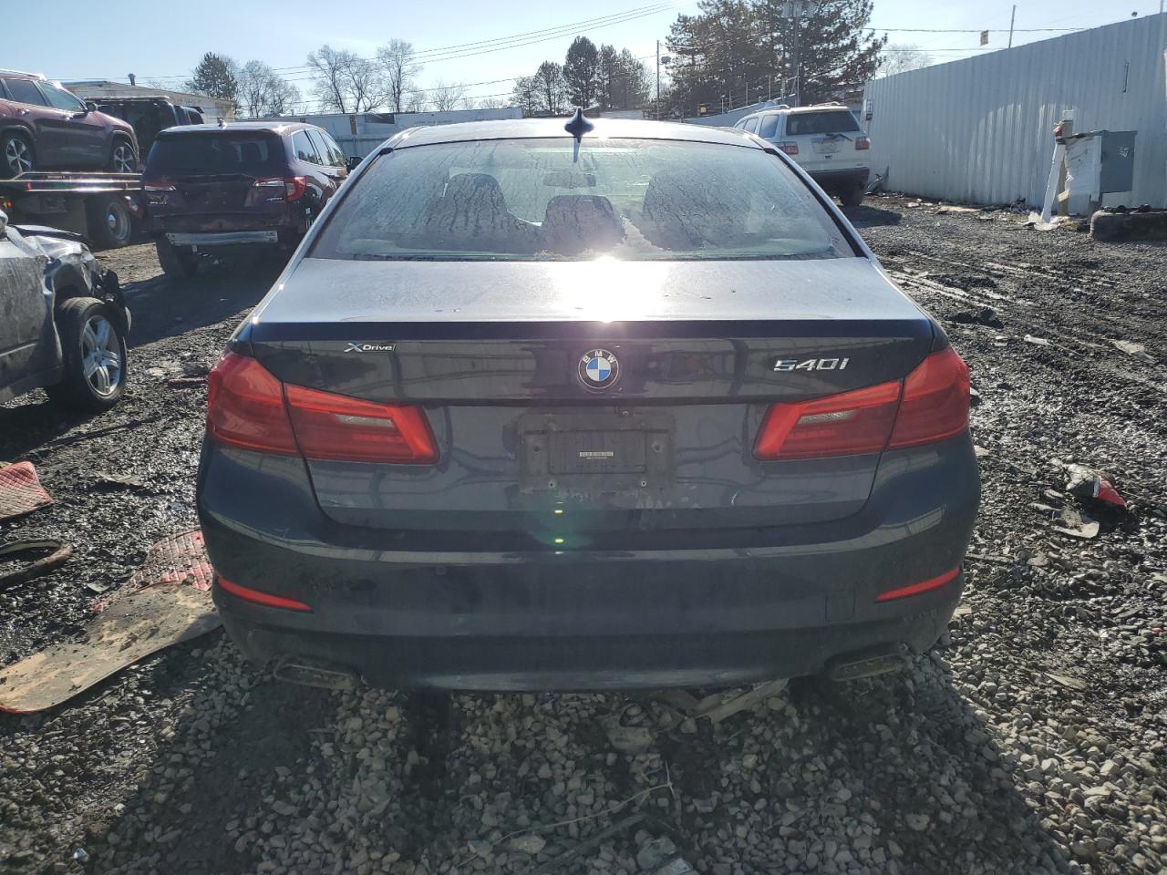 WBAJE7C5XJWC55064  bmw  2018 IMG 5