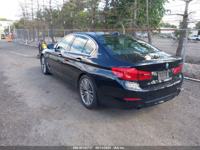 WBAJB1C58JB374595  bmw 5 series 2018 IMG 2