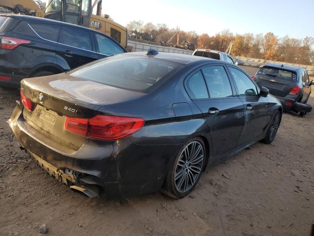 WBAJE7C59JWD53227  bmw 5 series 2018 IMG 2