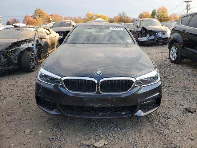 WBAJE7C59JWD53227  bmw 5 series 2018 IMG 4